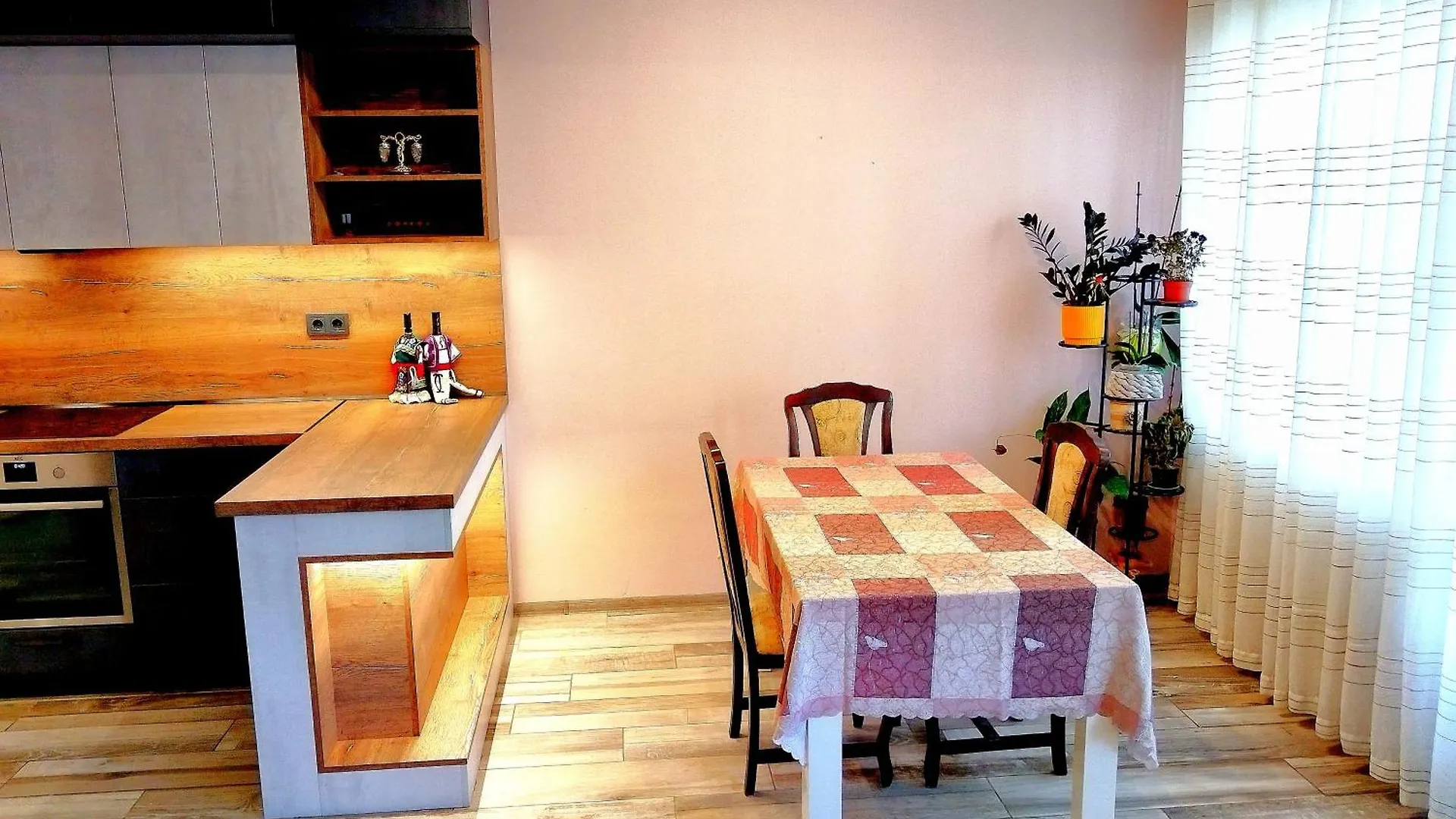 Beachside Apartment Center # 3 Varna
