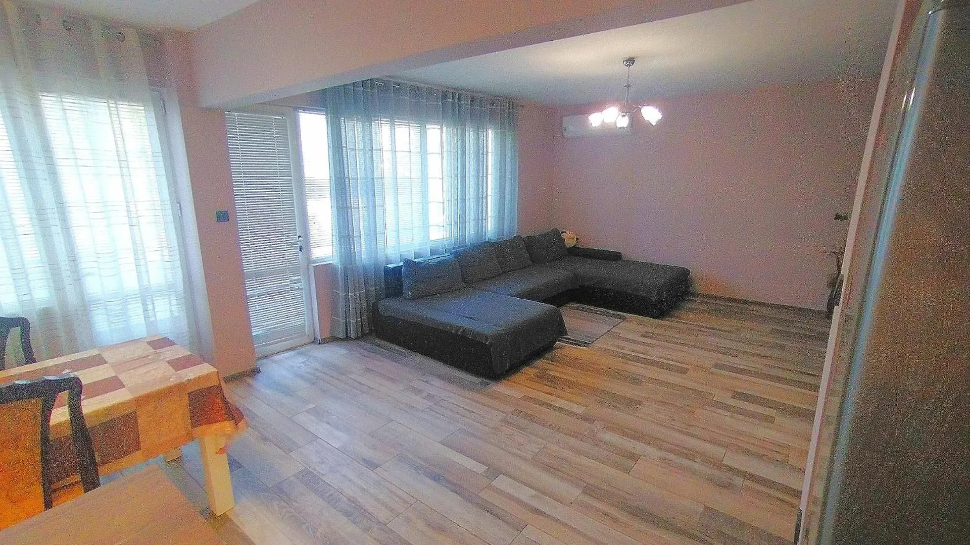 Beachside Apartment Center # 3 Varna